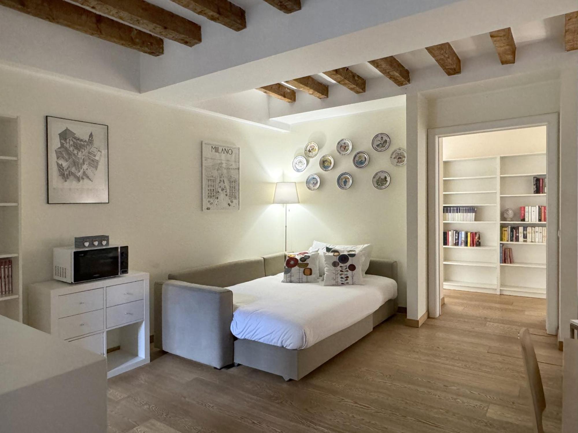 Apartamento Joivy Cosy Ticinese Retreat 1-Bed Flat Near The Duomo Milán Exterior foto
