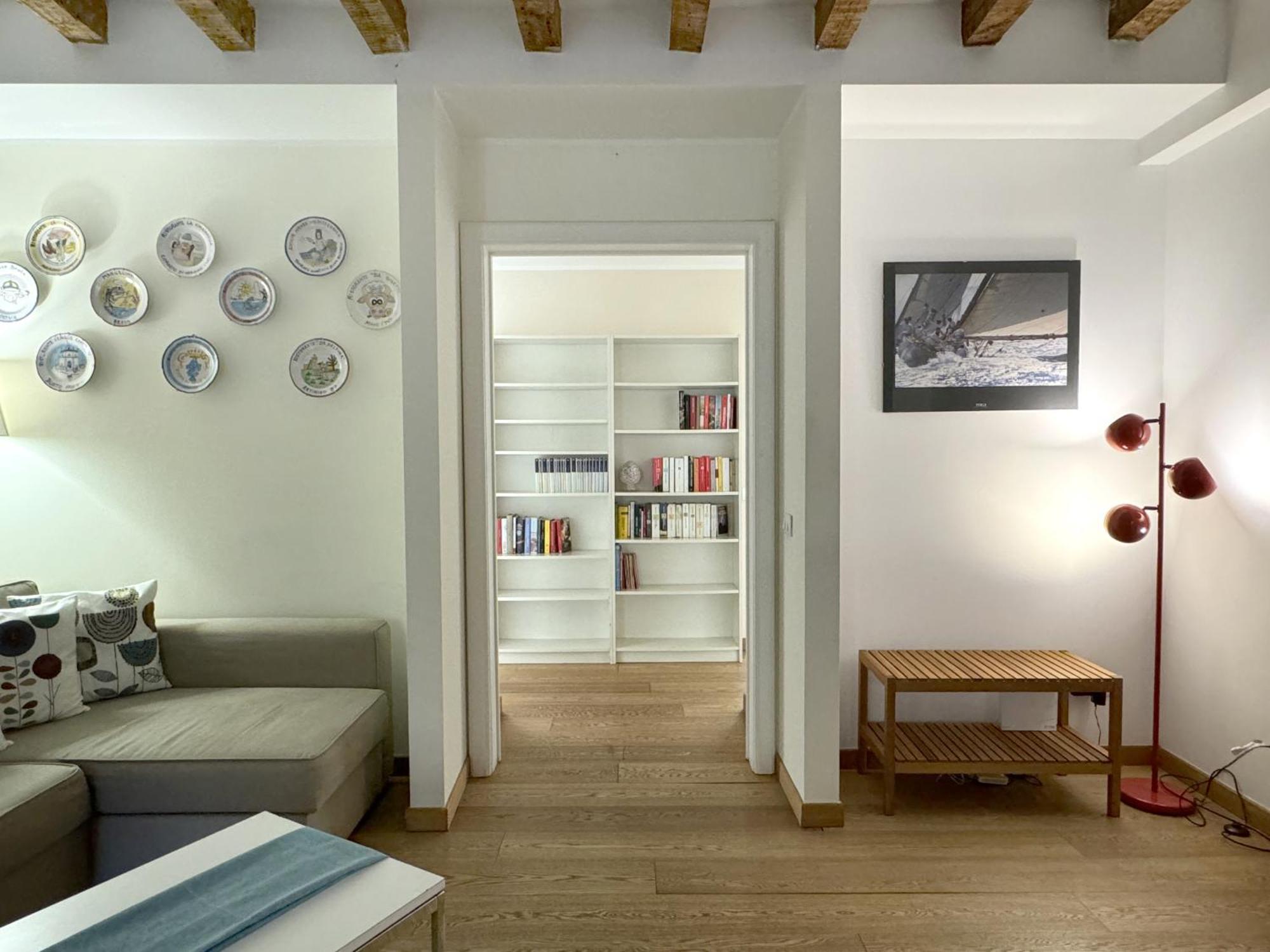 Apartamento Joivy Cosy Ticinese Retreat 1-Bed Flat Near The Duomo Milán Exterior foto
